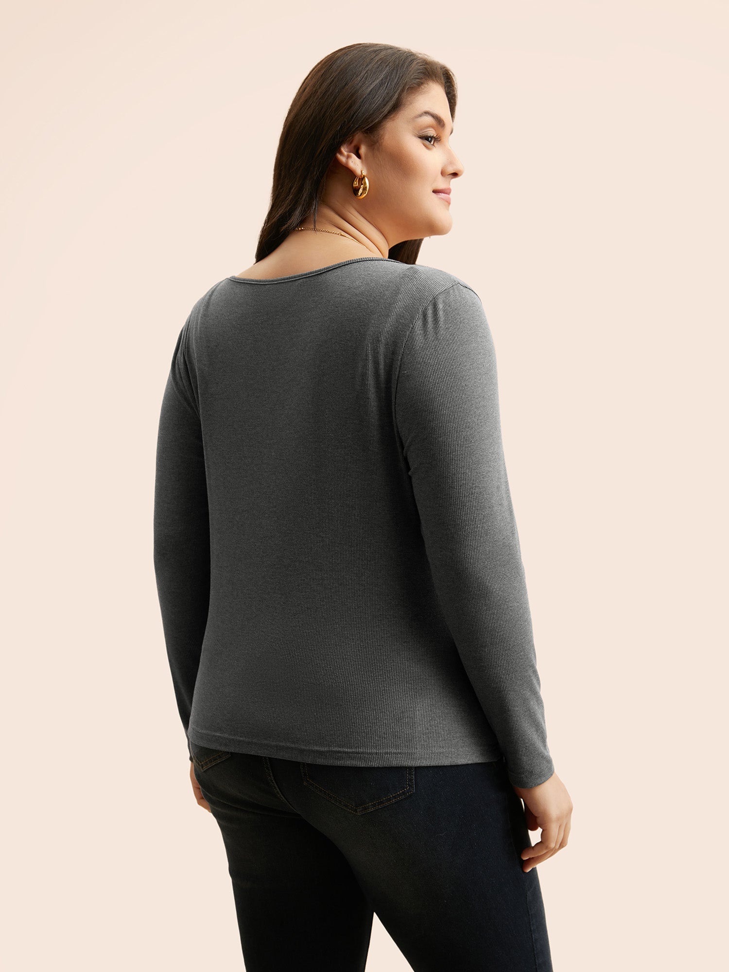 2f25574b-1b38-4601-bf3e-b4233b00380a