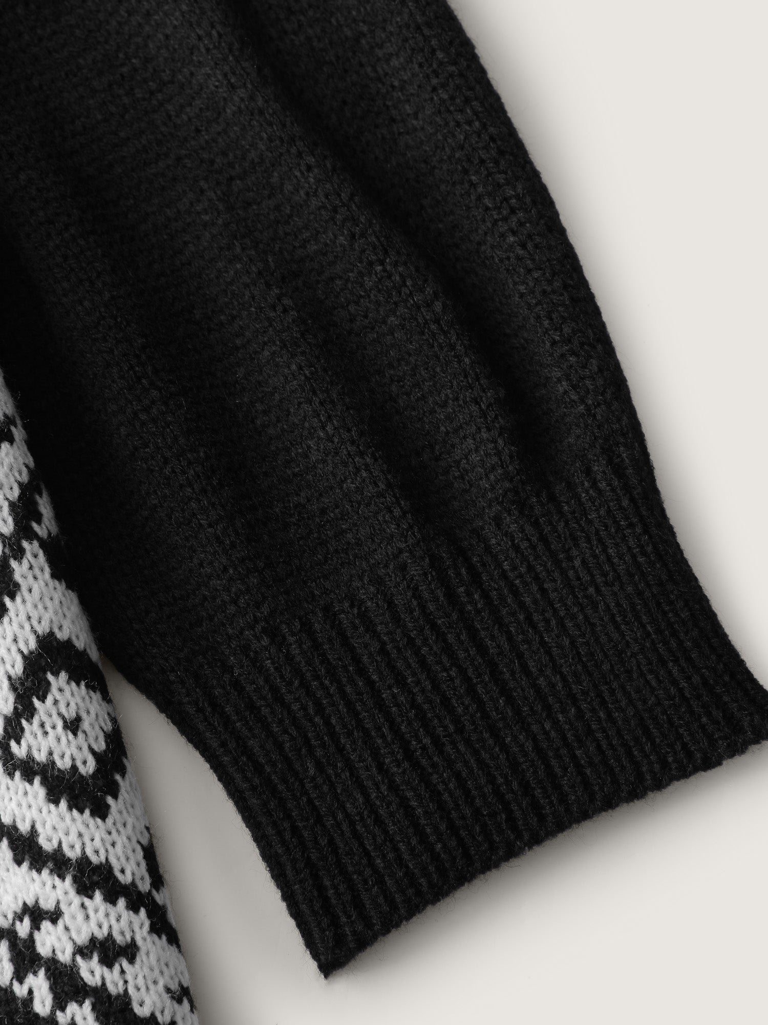 b242a4e0-3cb5-443a-b543-9298d7ca3258