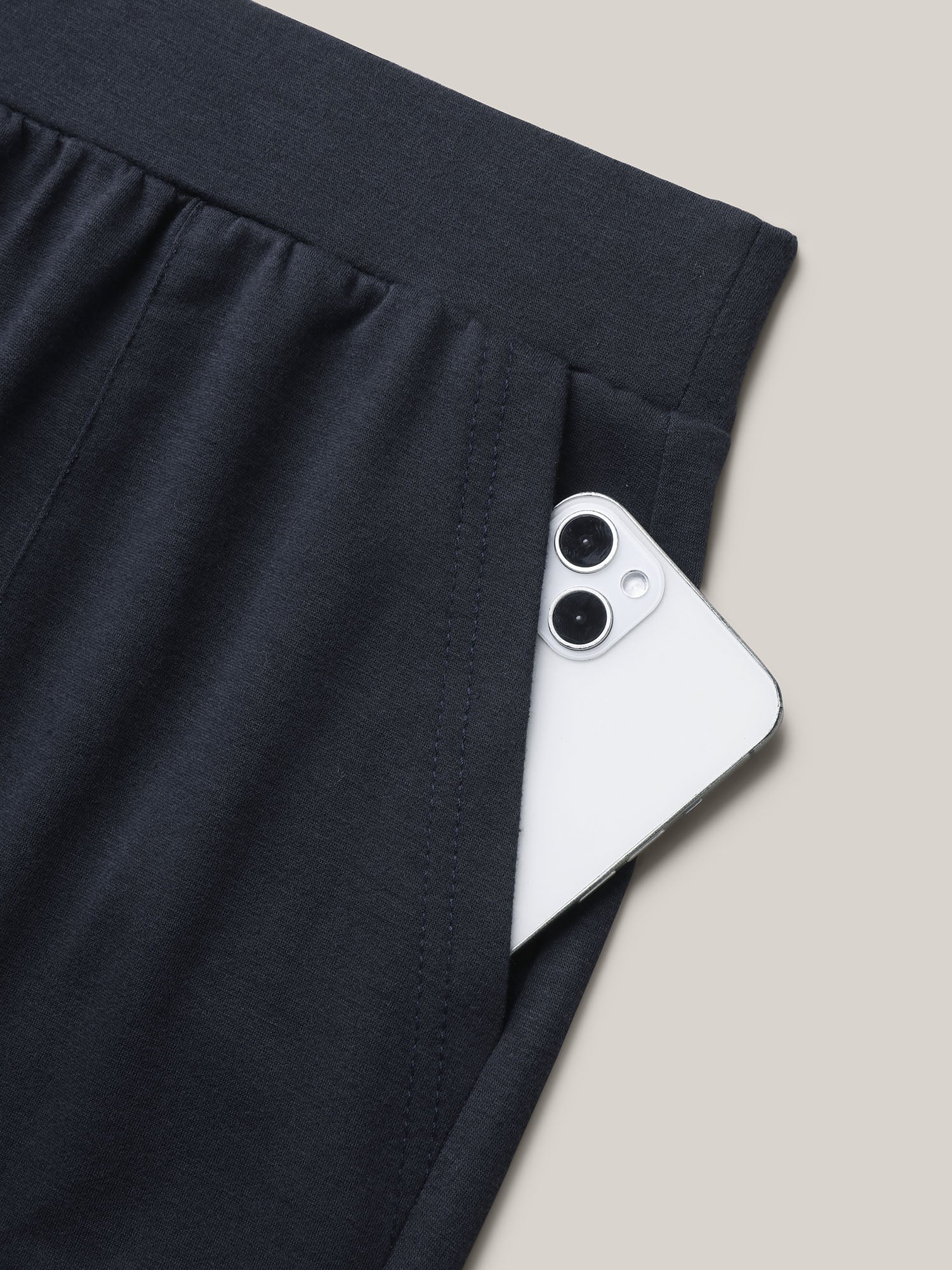 621f6b81-3ec7-4d8f-8fce-7a22b7149668