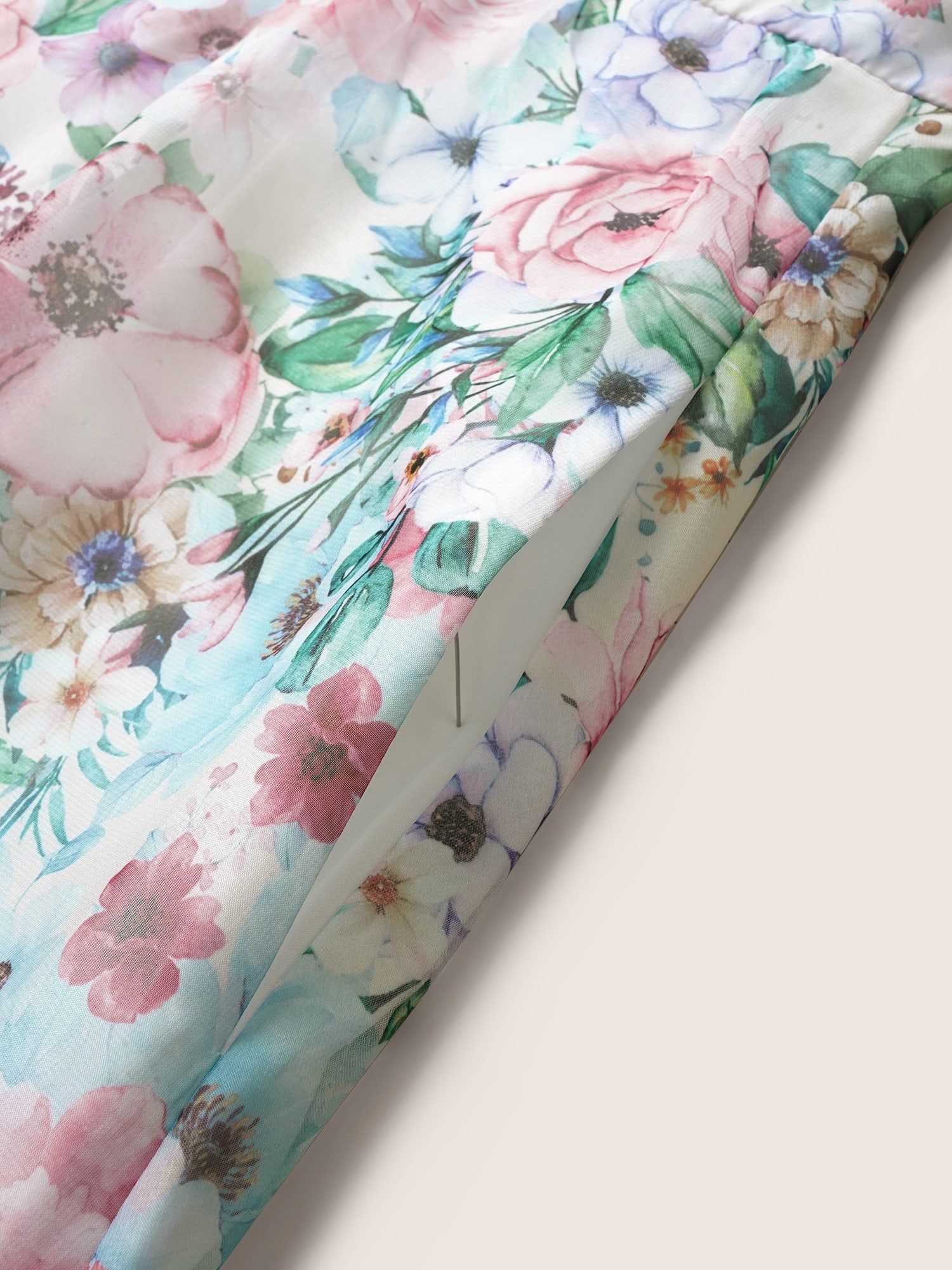 cb809714-36b6-4f1e-b4b1-68801197e2fa