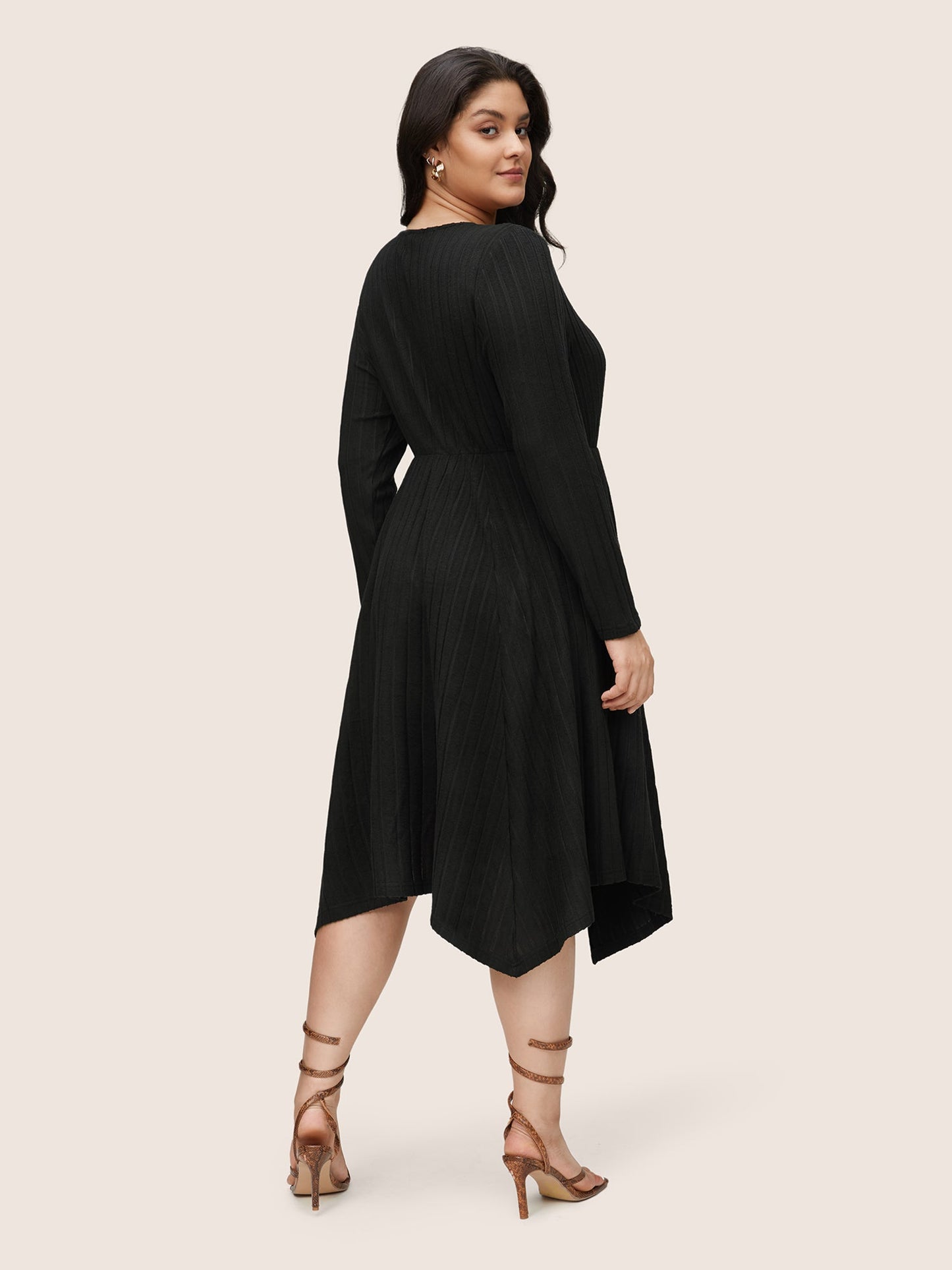 b312b2fc-5657-4332-b663-93a9f5c9d3f1