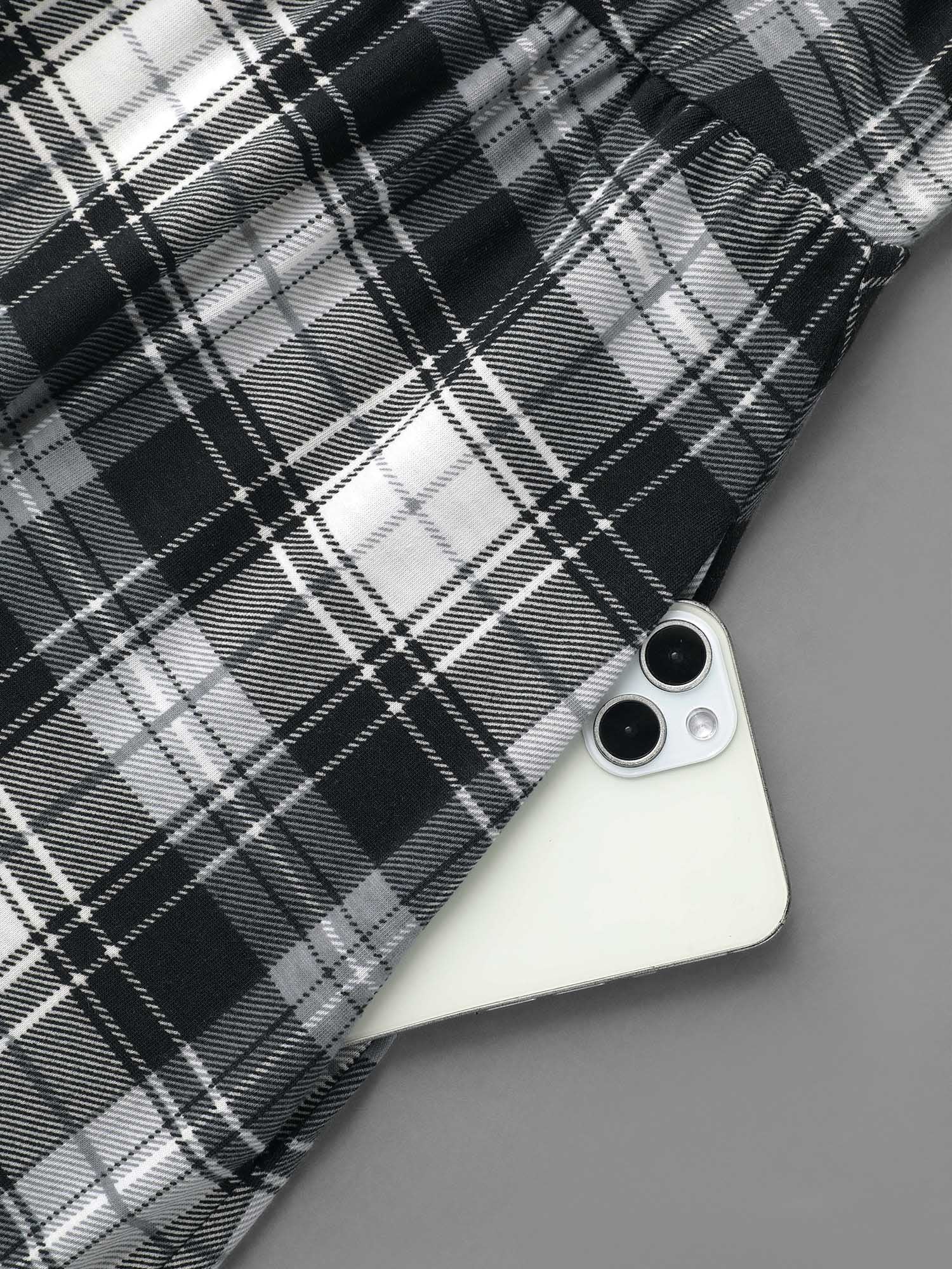 ed9587dc-2814-4429-9e51-4d362299e1a1