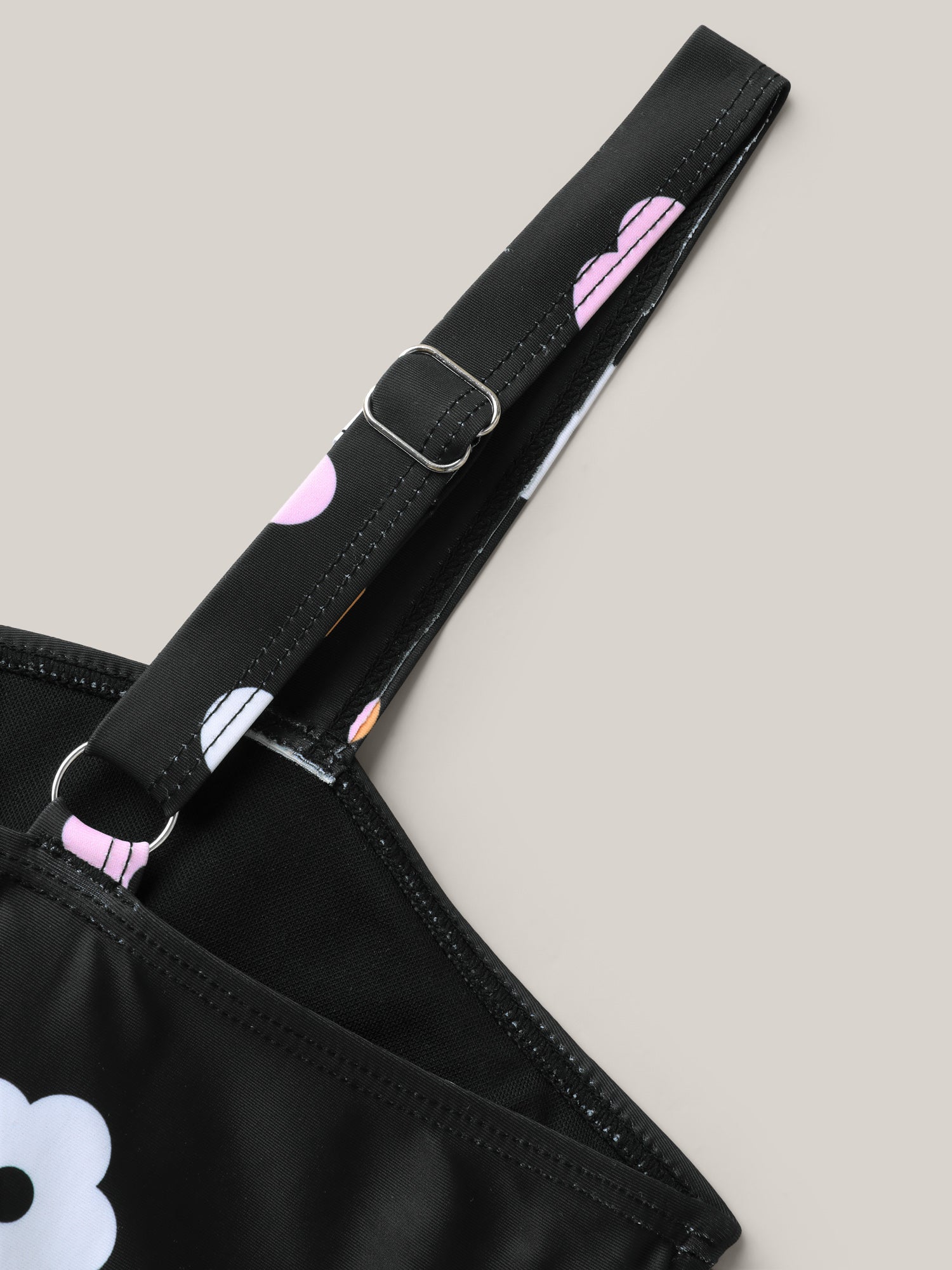 d3e5c872-10e4-41c3-bb45-70d3962d43b4