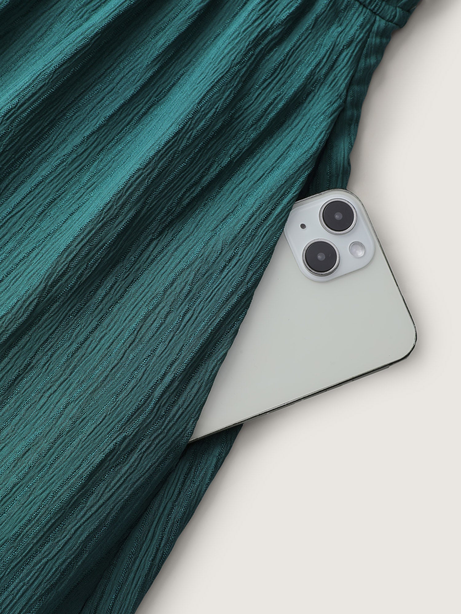 53dc42a1-603a-4beb-a7d5-9d99670077f1