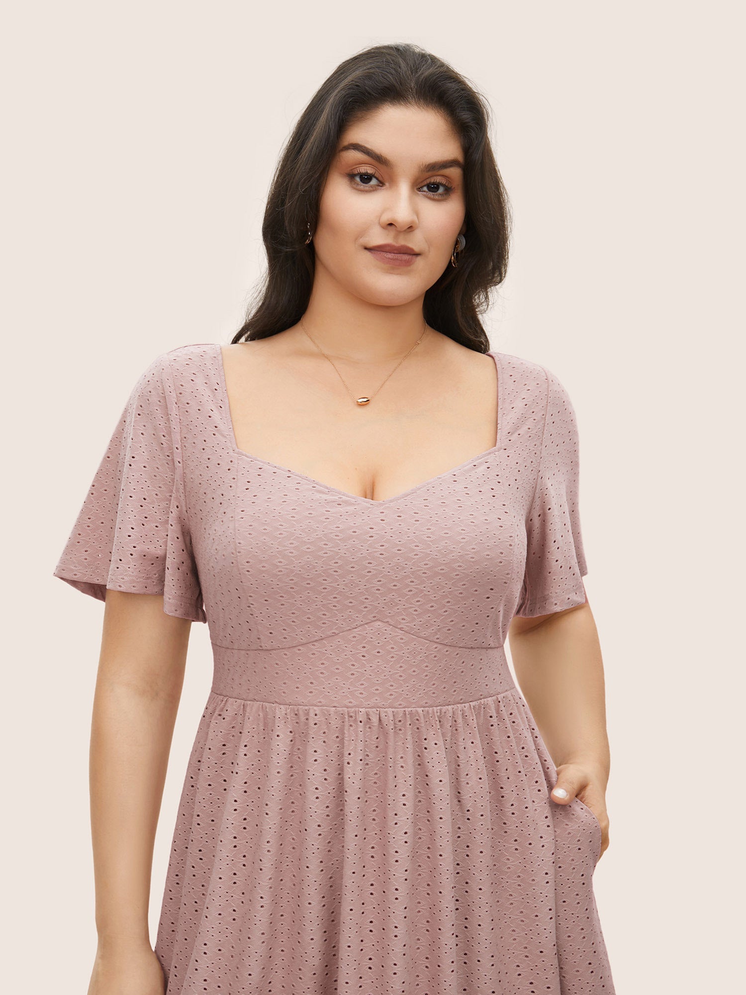 e82e6651-0392-4c5a-a3a2-0e6eaf9de3d2