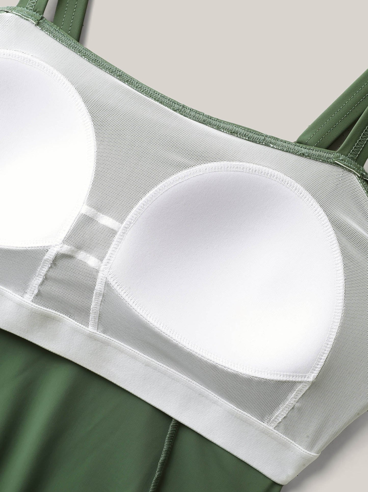 7ec0ecc2-c60e-4a41-8ffd-fa839a1577c1