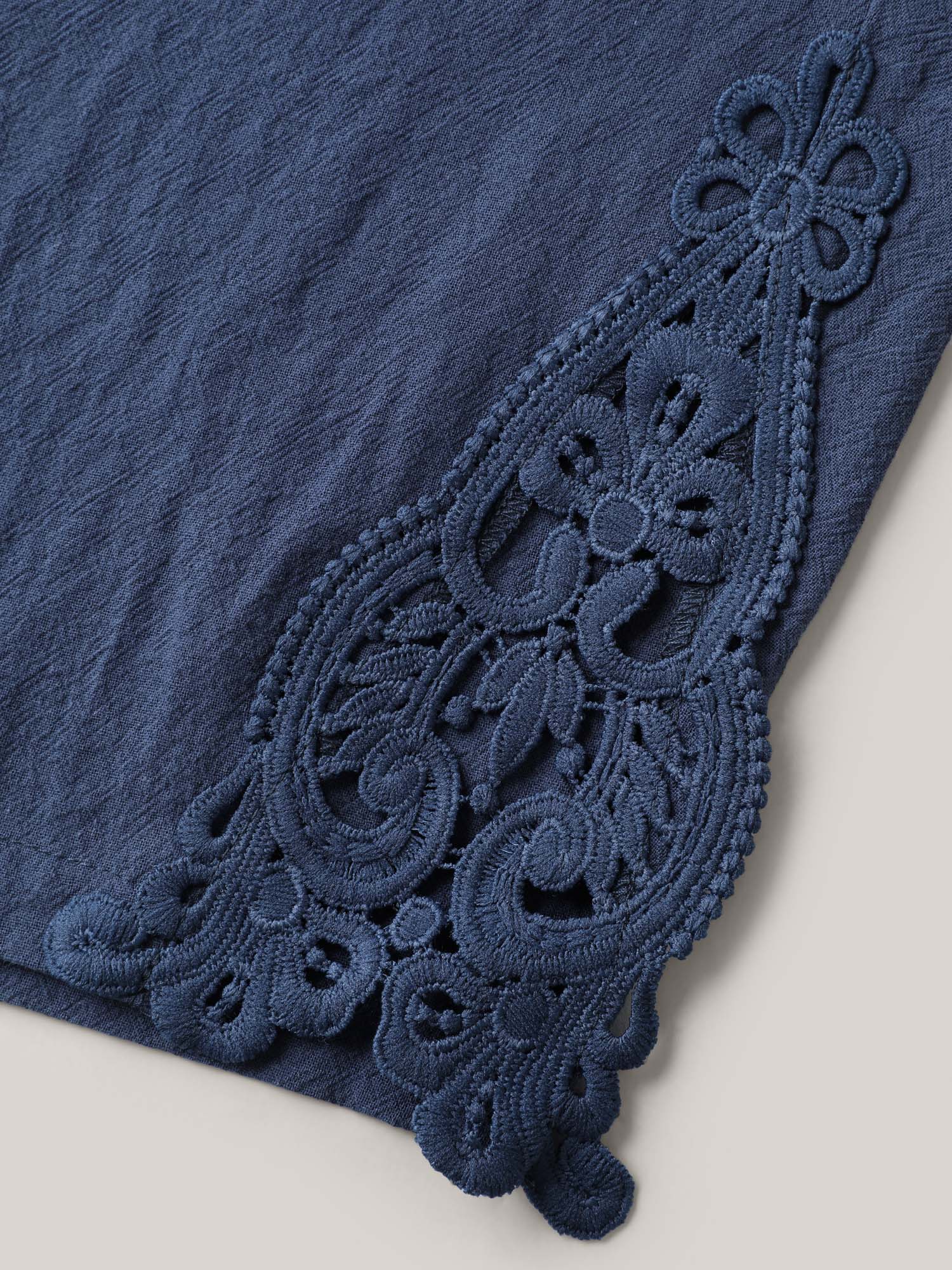 fce43700-9fdf-4108-a950-3bb5400fec08