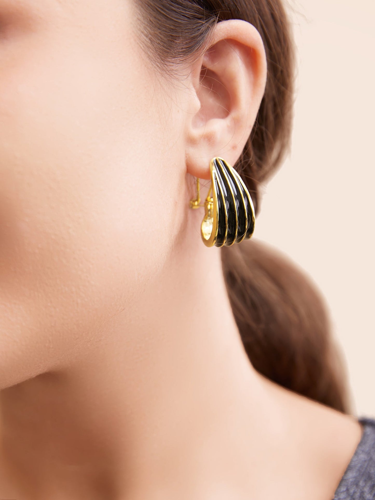 f0eaed66-a666-4a3a-8c28-a67cbabc19bd