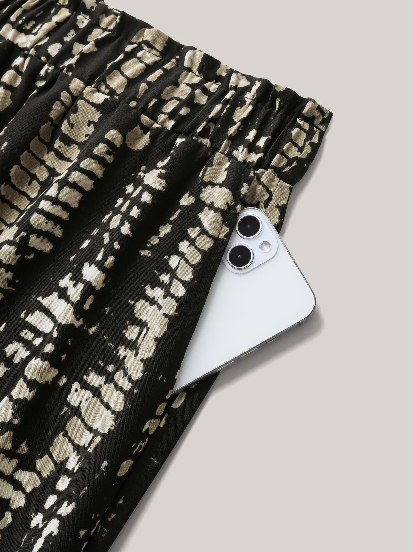 b9a5a1ea-bc3f-4b48-835d-e98668f7ca14