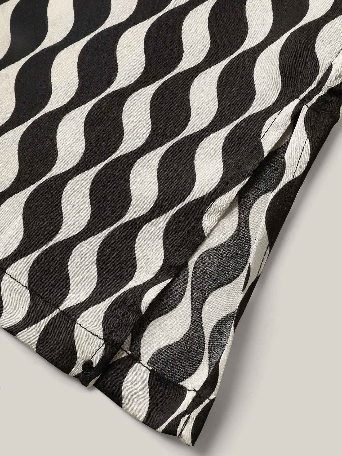 04300e2b-be3f-4a25-b2b6-6e45d2db0af3