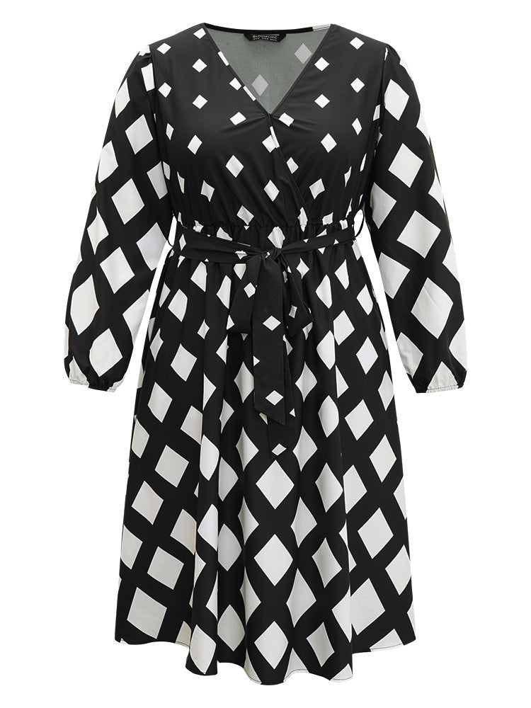 Geometric Print Belted Lantern Sleeve Dress