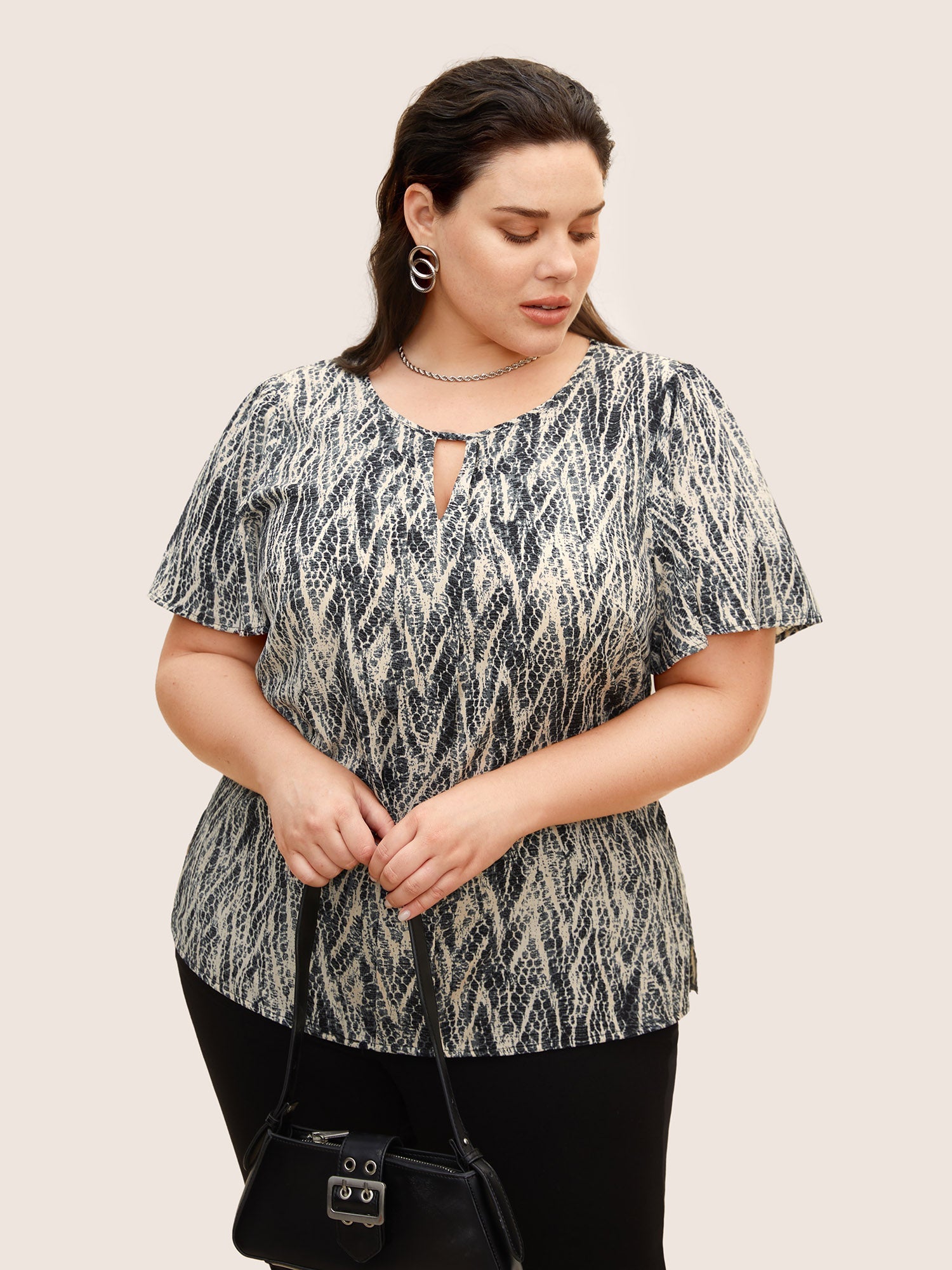 6623b34b-fe28-4000-bfad-0ef606e5283b