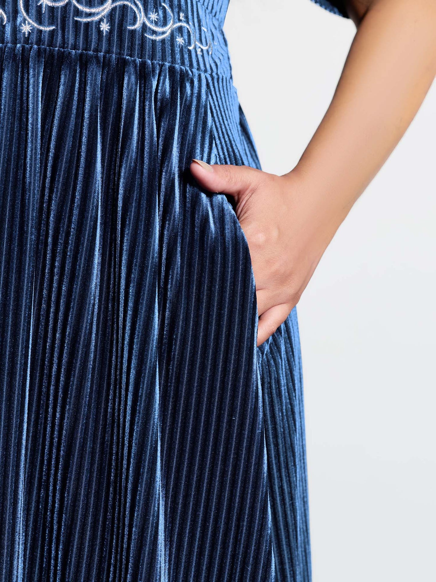 aaaa685c-e6fa-4407-ba81-91fe6e9a54de