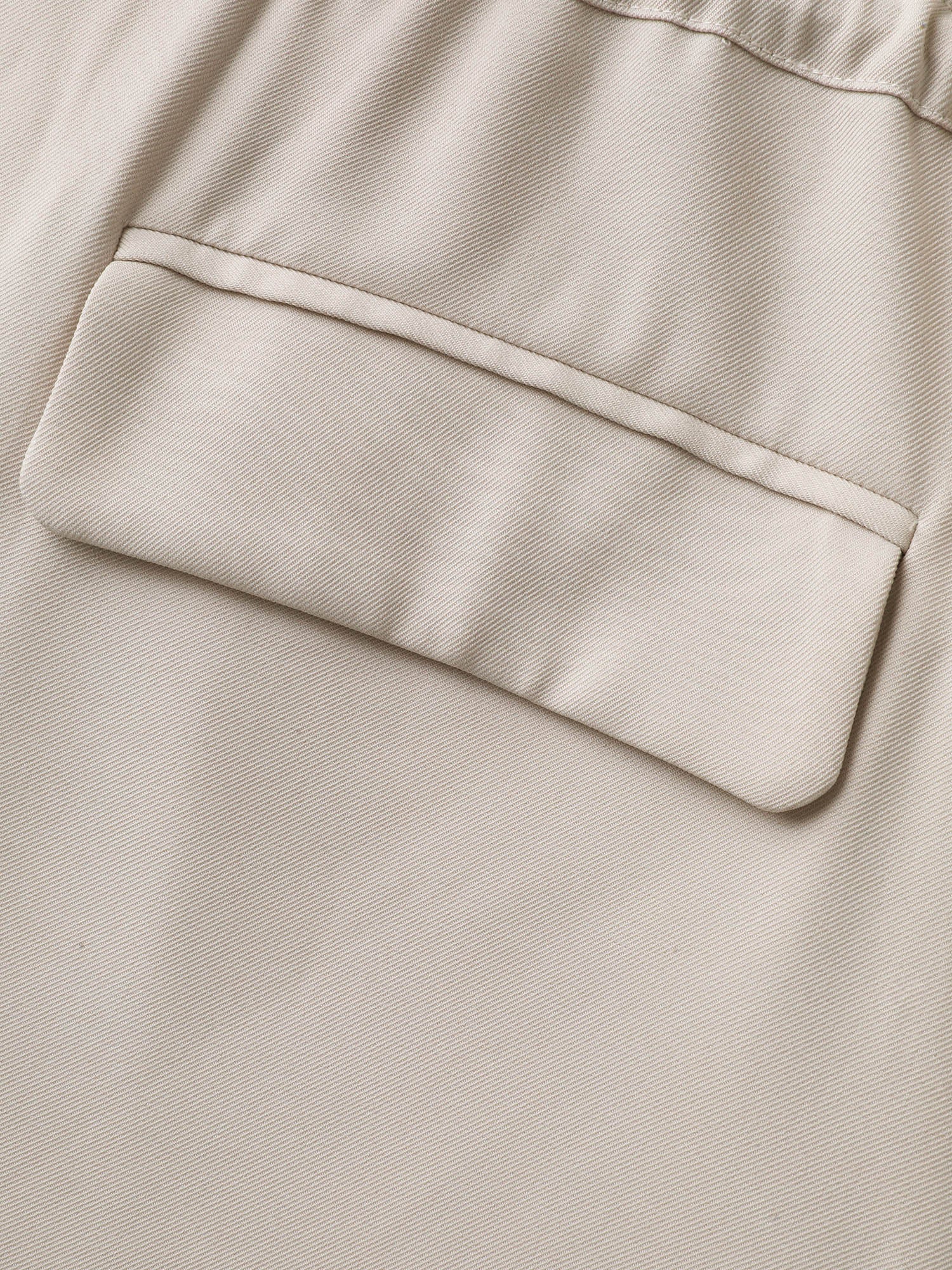 7a3ff2eb-8131-4a82-8215-124e02c3e947