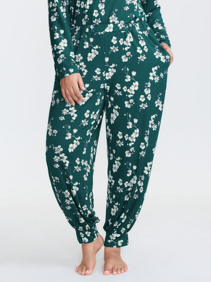 7aee0018-20c5-454b-9cf8-e8c0778b3aa7