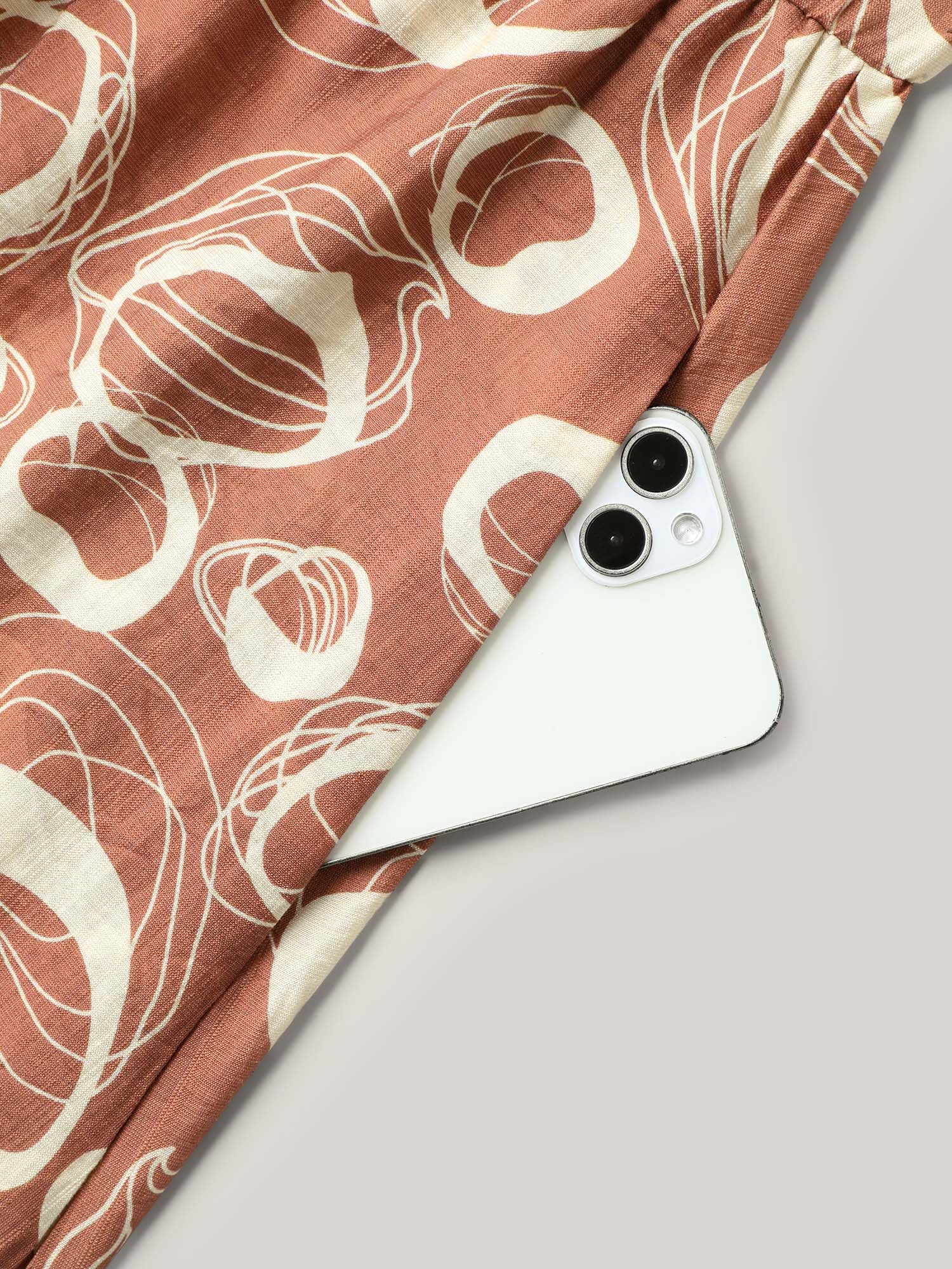 b9e90cdf-f394-4c00-a96d-7bf7253cddef