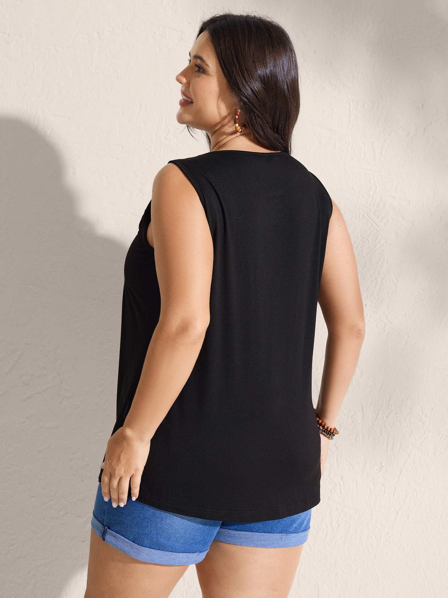 e7903657-cf44-4650-878b-40ba53a7bfeb