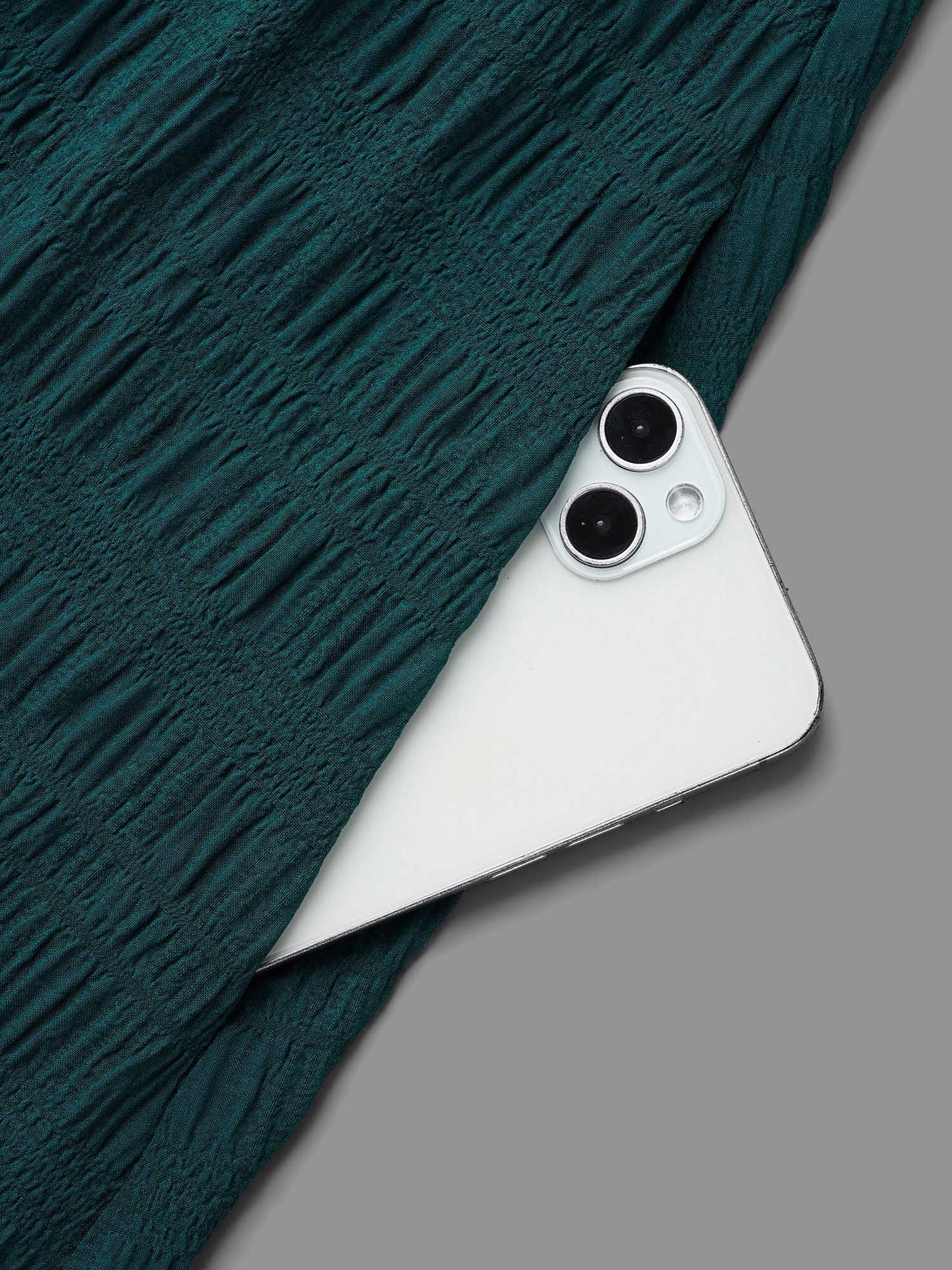 1ed326f7-713e-43a4-84d4-bd4867bcc993