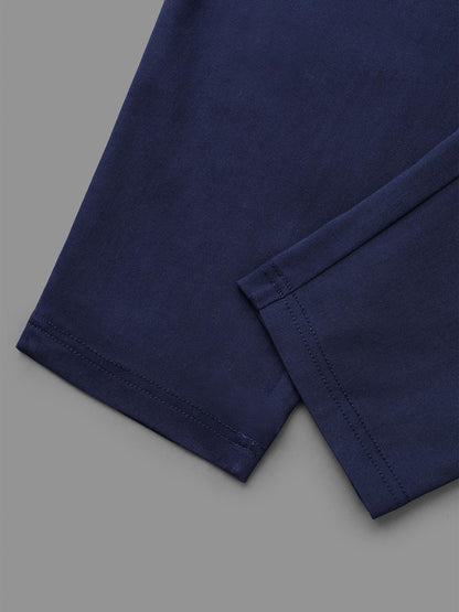 a26b7aa0-0f91-4f40-9a31-28c1256f4cf1