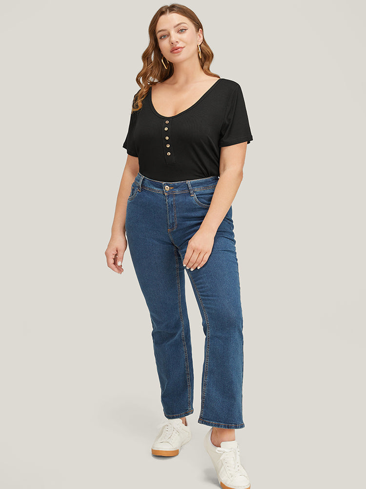 d6d793a2-5e96-4164-aca1-77354444f5ba