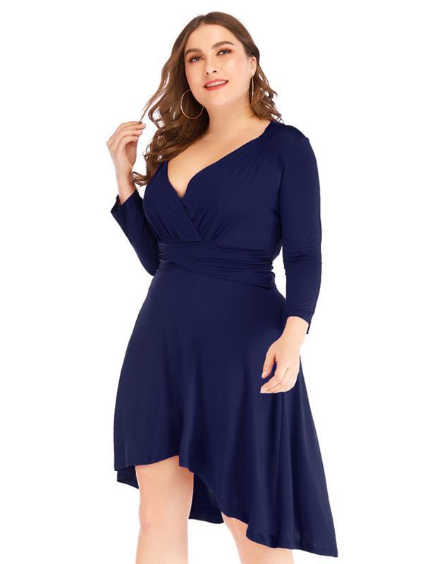 V-neck Creasing Solid Dress