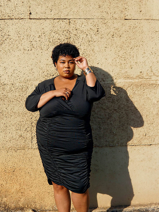 Ruched Slim Fit V-neck Dress