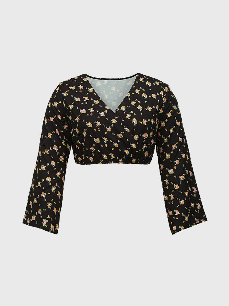 Ditsy Floral V-neck Crop Blouse