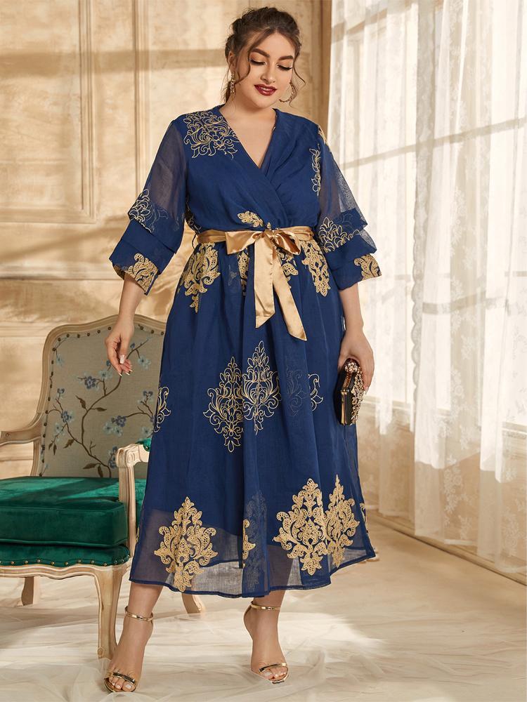 Embroidery Belt V-neck Dress