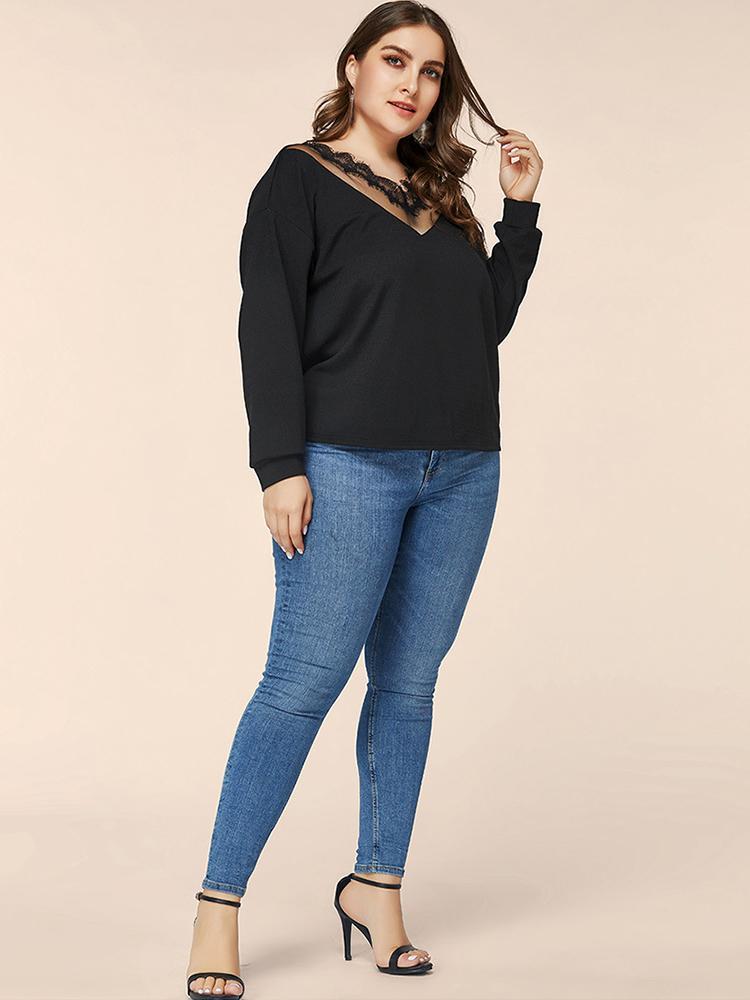 Lace Hollow Out V-neck Solid Color Top