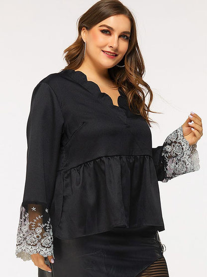 Petal Collar Lace Cuff Raffle Hem Blouse
