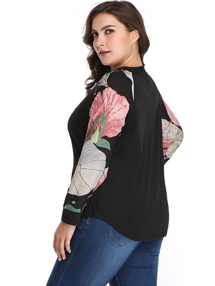 Printed Raglan Sleeves Round Neck T-shirt