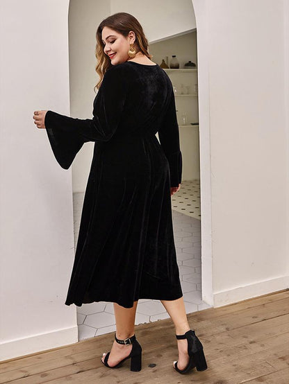 Velvet Pleated Flared Sleeves Dress
