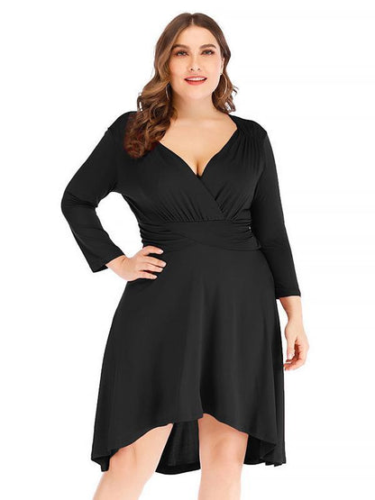 V-neck Creasing Solid Dress