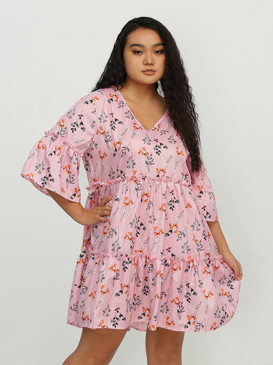 Ruffle Hem Ditsy Floral Dress
