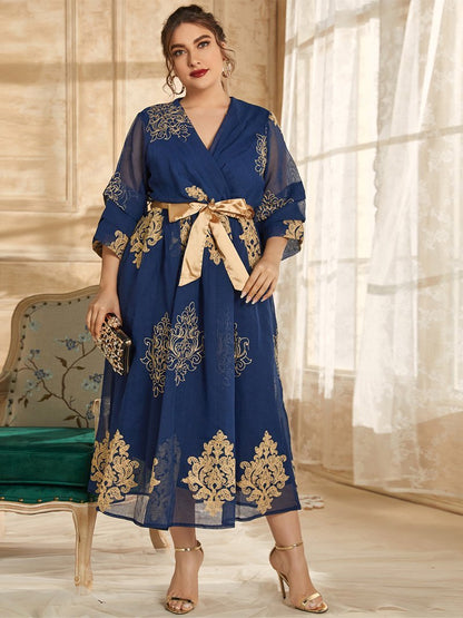 Embroidery Belt V-neck Dress