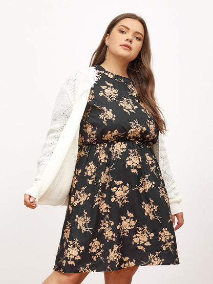 Lace Stitching Hollow Cardigan