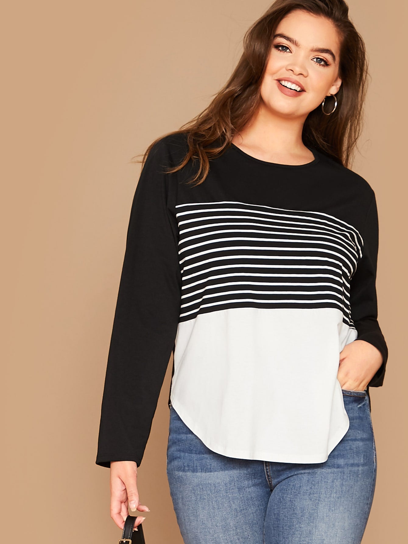 Two Tone Curved Hem Striped Tee