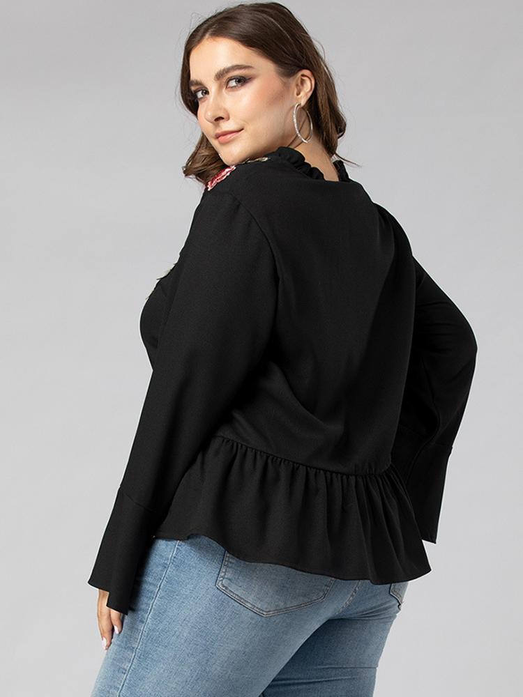 Floral Embroidery V-neck Loose Top