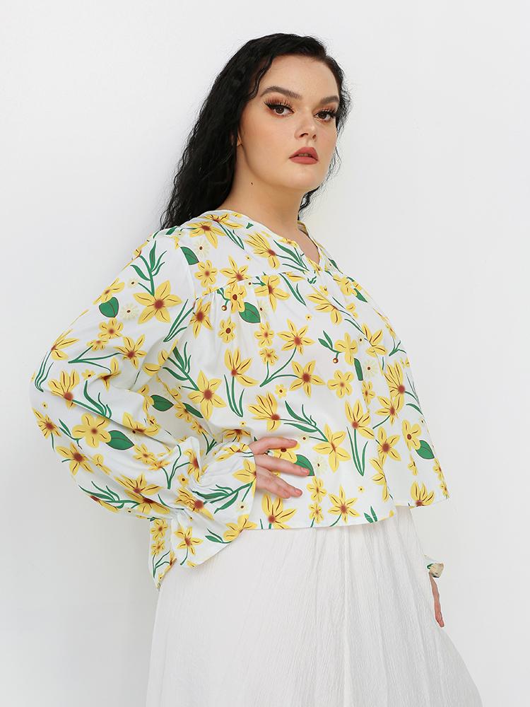 Floral Ruffle Detail V-neck Top