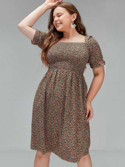 Ditsy Slit Smocking Dress