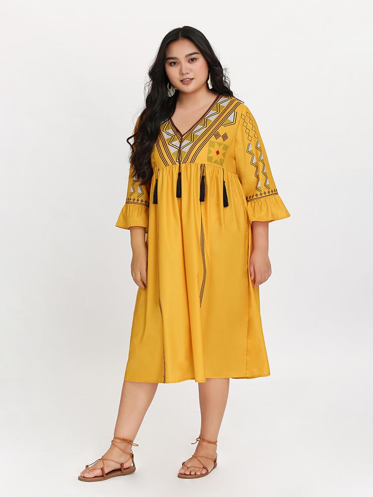 Tassels Bell Sleeve Dress
