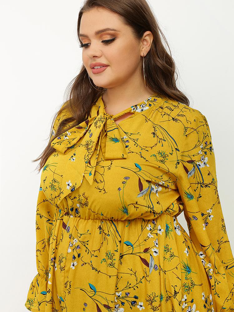 Ruffled Hem Knot Front Dress