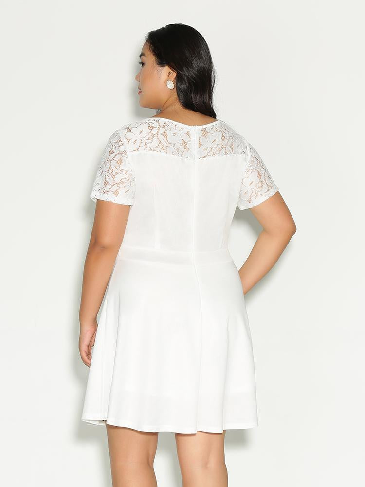 Lace Shoulder Ruffle Hem Dress