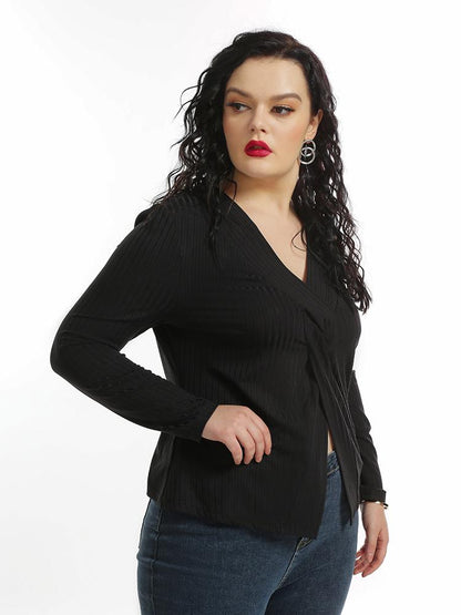 Front Slit V-neck Knitted Top