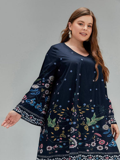Plant V-neck Flared Sleeve Dress