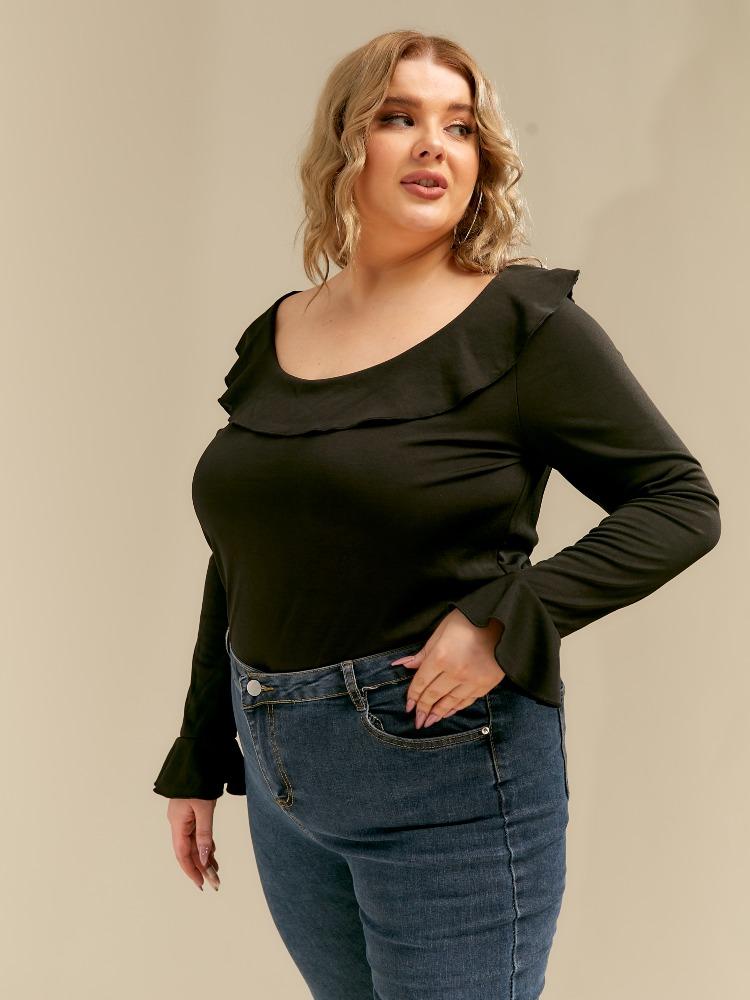 Ruffled Round Neck Long-sleeved T-shirt