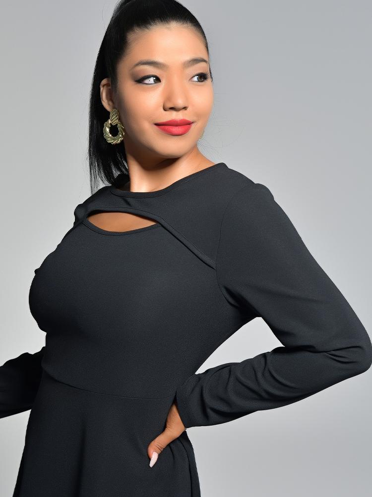 Cut Out Solid Color Dress