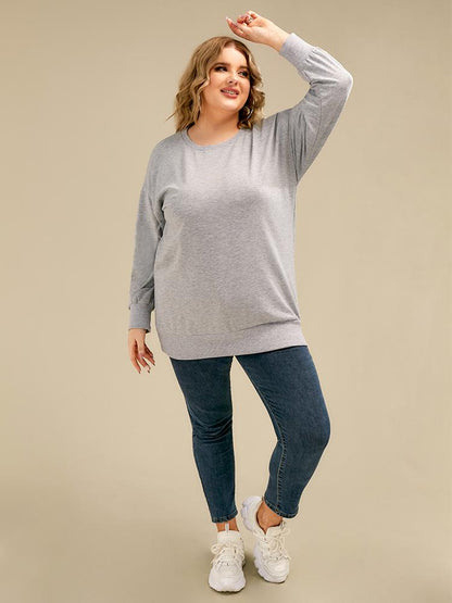 Basic Solid Round Neck Sweatshirt