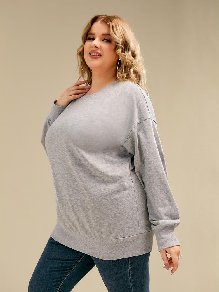 Basic Solid Round Neck Sweatshirt