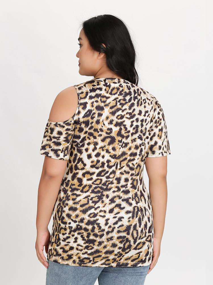 Cold Shoulder Cut Out T-Shirt